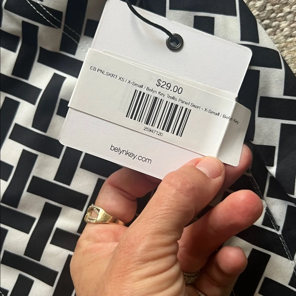 Belyn Key Black and White Geometric Mini Skirt